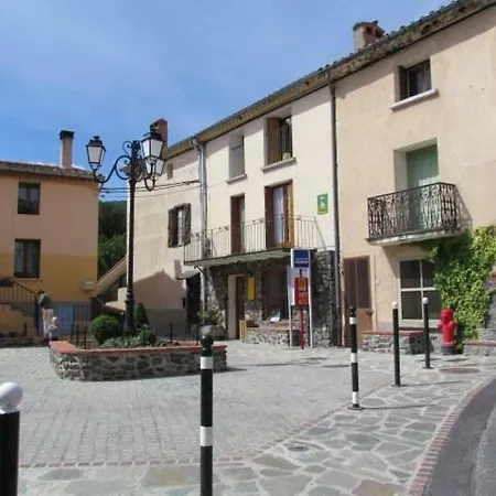 Mairie De Vira